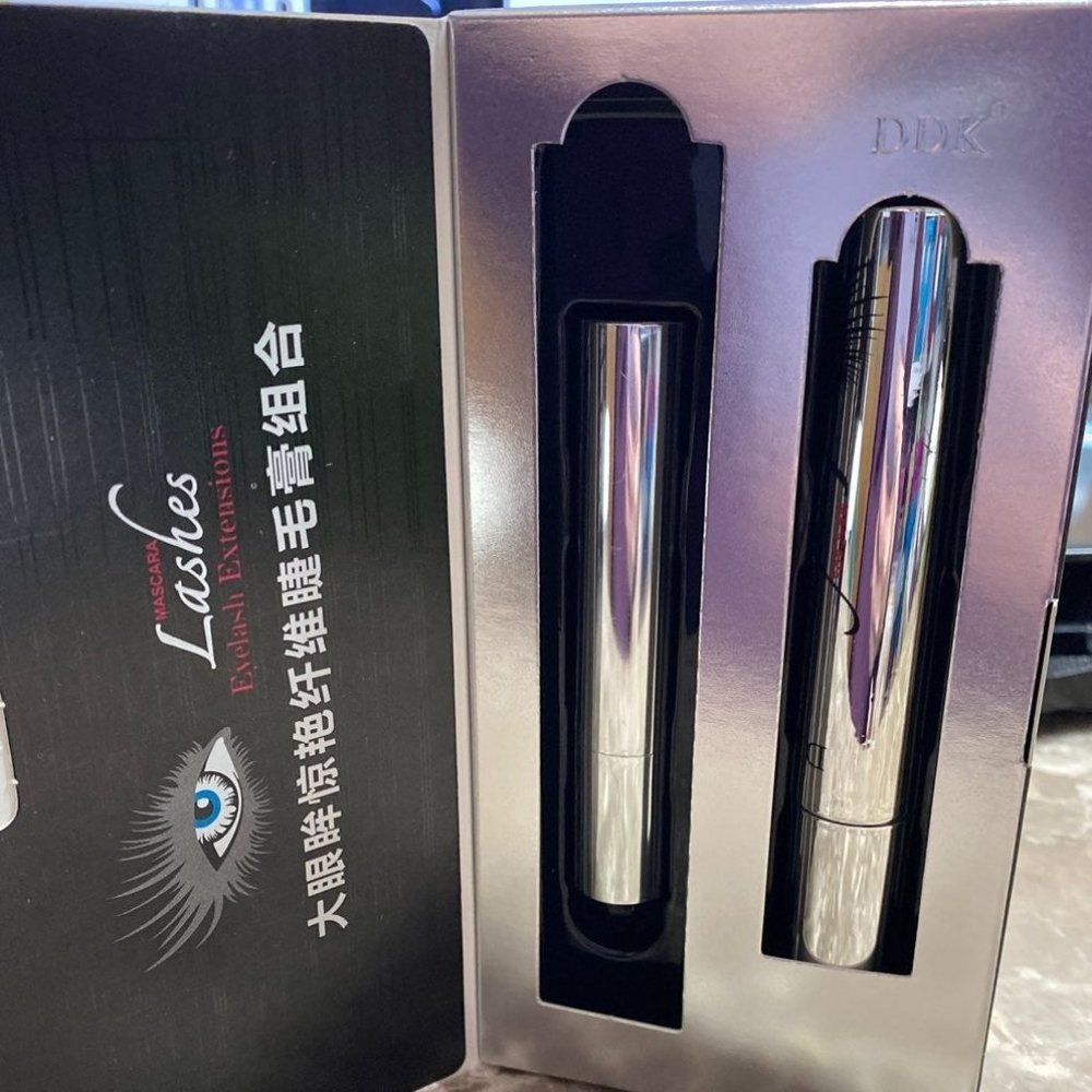 DDK 4D Silk Fiber Lash Mascara sealed